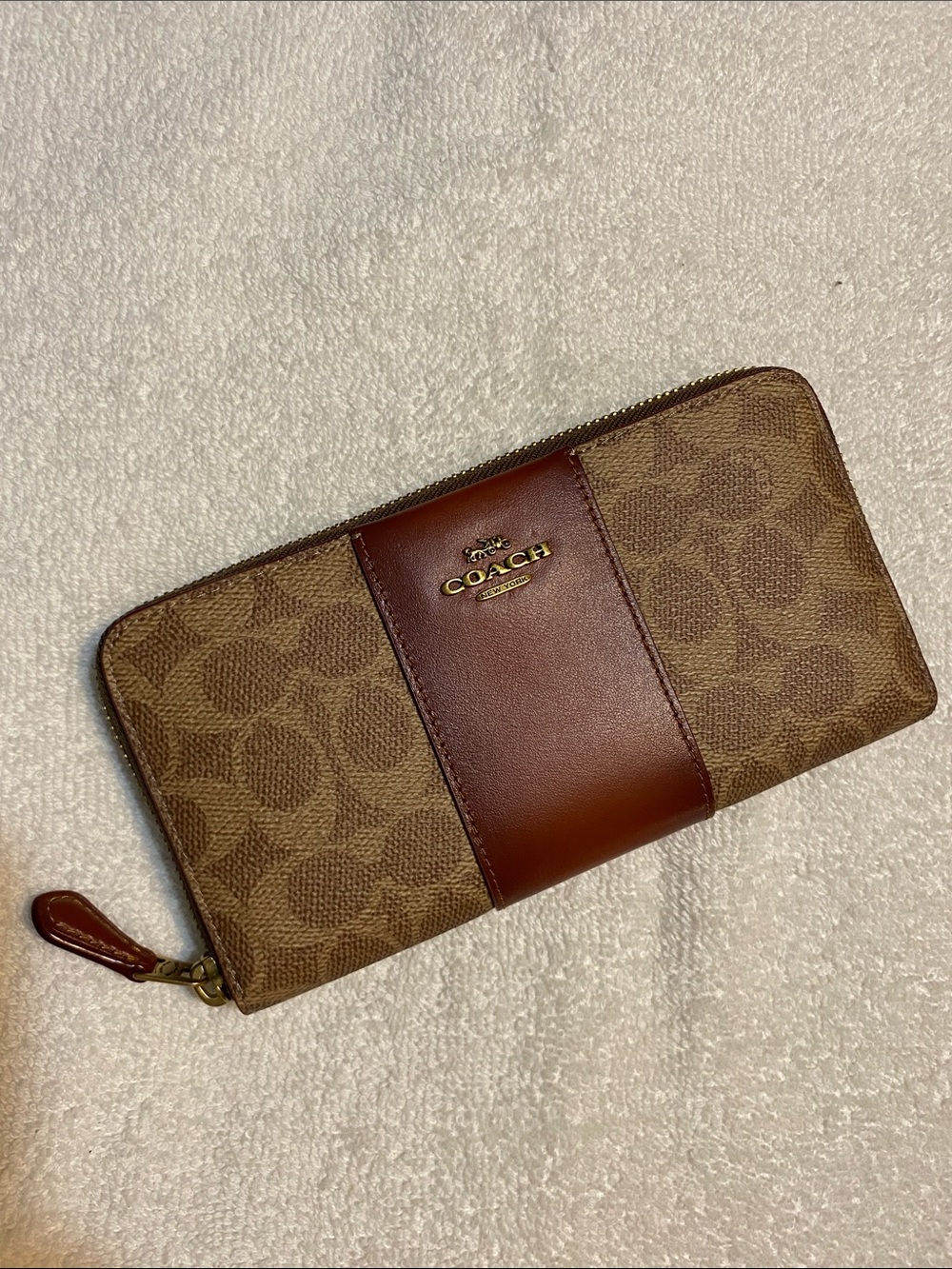 Coach Zip Around Wallet - Picture 7 of 7